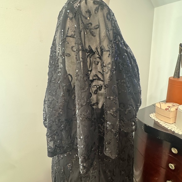 R&M Richards Black Evening Dress - Picture 4 of 9